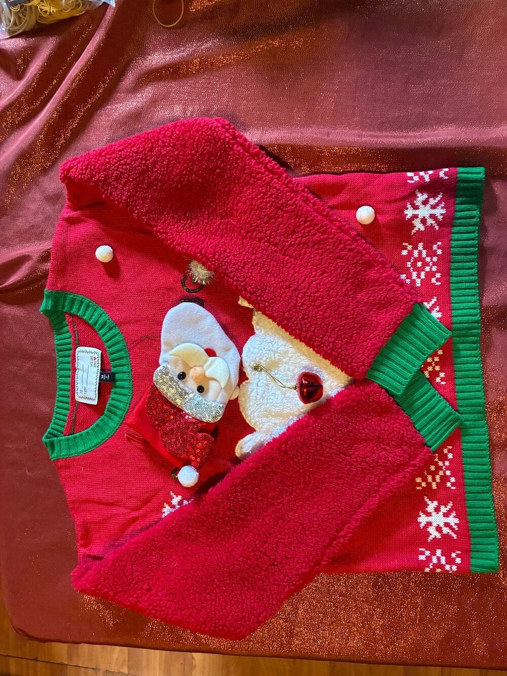 Derek Sweater Womens M Christmas 3D Santa Sherpa Sleeve Ugly Holiday Red